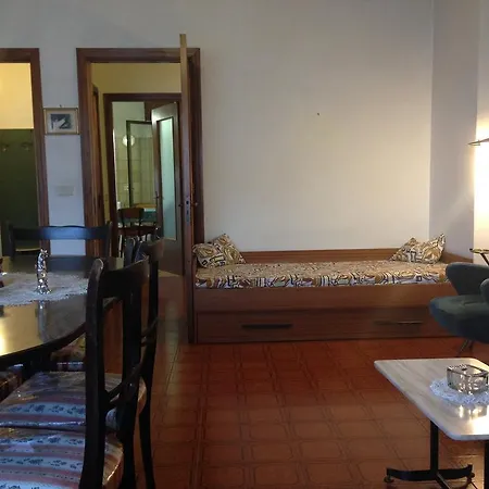 Dimora Dei Nonni Apartamento